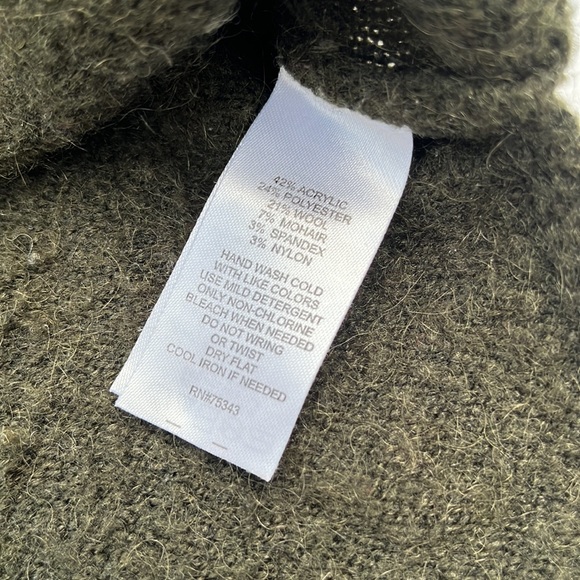 Cynthia Rowley Wool Blend Sleeveless Turtleneck Tunic Sweater - Picture 8 of 10